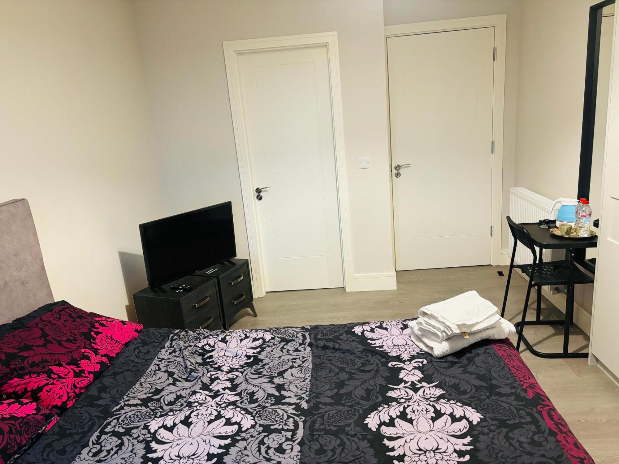 A Private Room,A Private Bathroom ダブリン エクステリア 写真