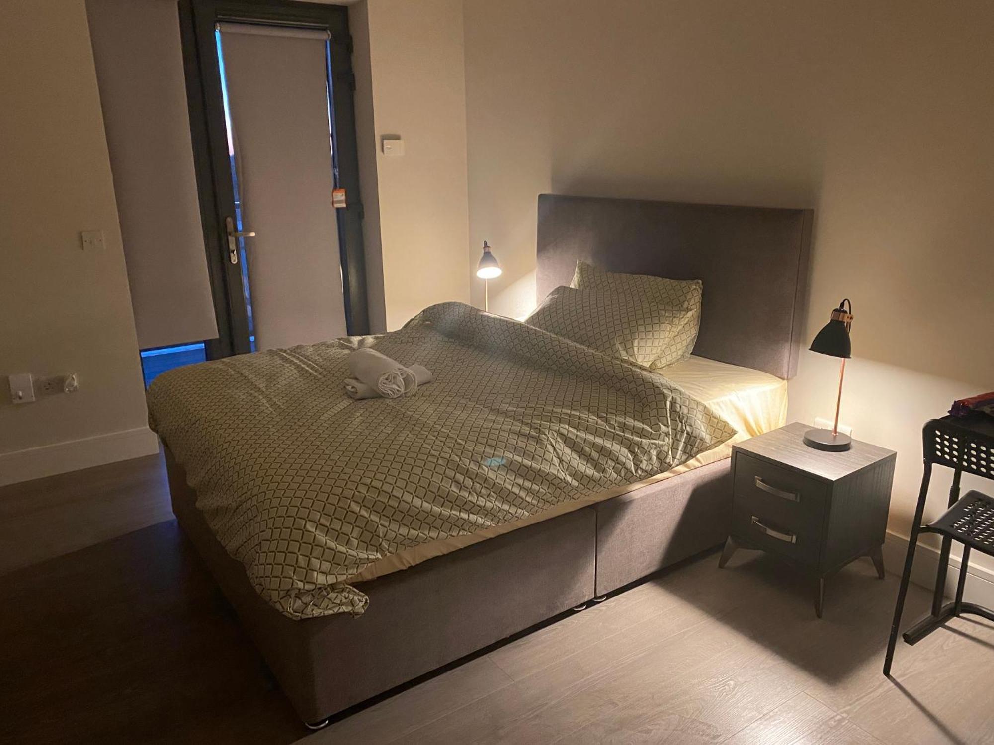 A Private Room,A Private Bathroom ダブリン エクステリア 写真