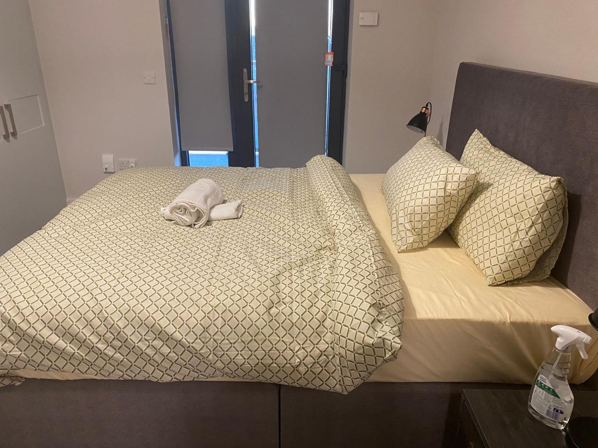 A Private Room,A Private Bathroom ダブリン エクステリア 写真